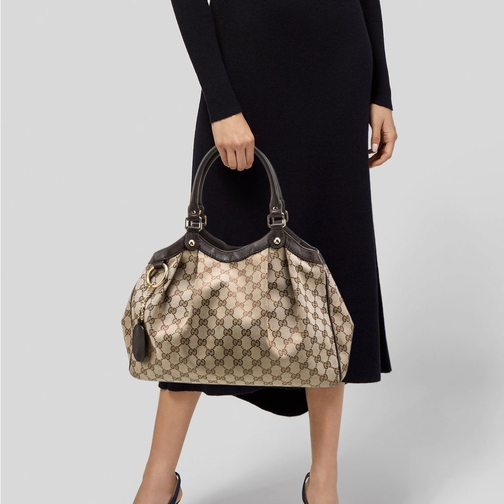 GUCCI GG Canvas Medium Sukey Tote
